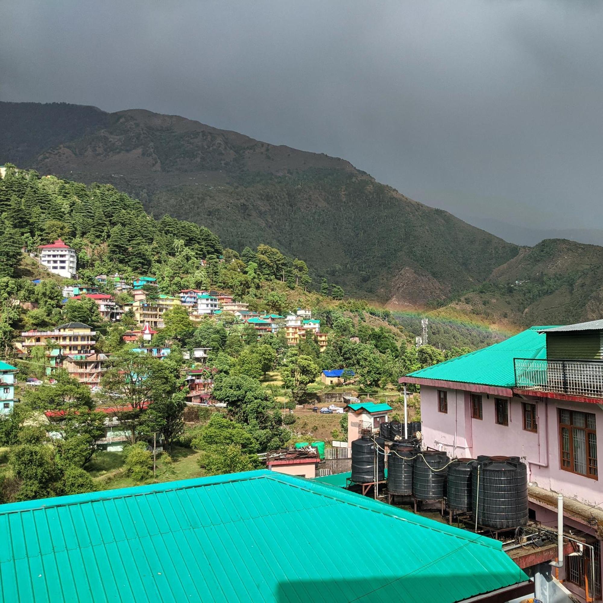 Golden View B&B Dharamshala Exterior photo